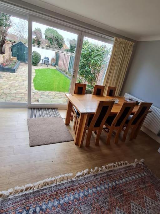 Spacious 3 Bed Home In The Heart Of Broadstairs Eksteriør billede